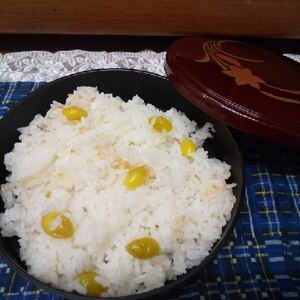 大豆で豆ご飯